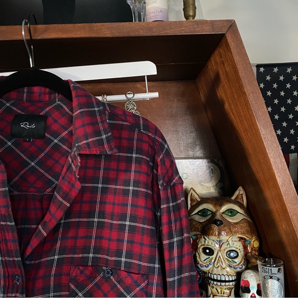 Rails Red Tartan Plaid Button Down Size Large - image 1